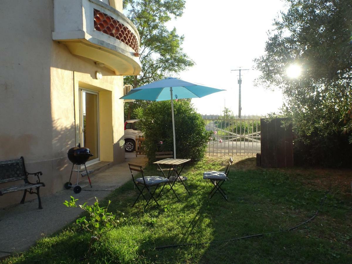 Apartamento Domaine Du Petit Tournebelle Gruissan Exterior foto